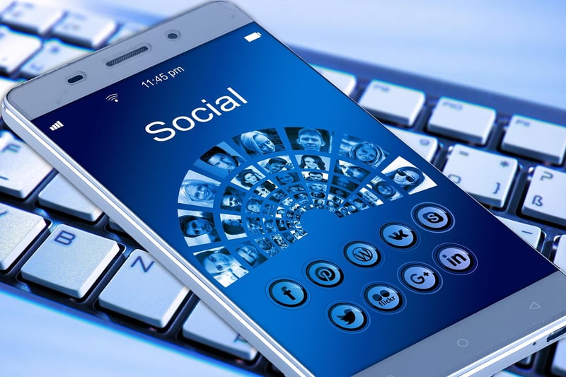 Online Forums Image